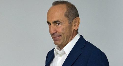 Роберт Кочарян. Фото:© Sputnik / Asatur Yesayants
https://ru.armeniasputnik.am/politics/20181110/15600024/advokaty-kocharyana-obratilis-v-espch.html 